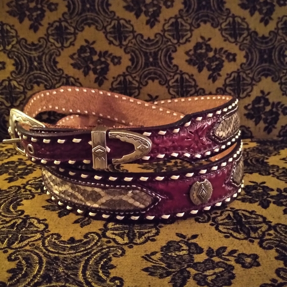 Men's Hand Leather Made Belt - Picture 6 of 8